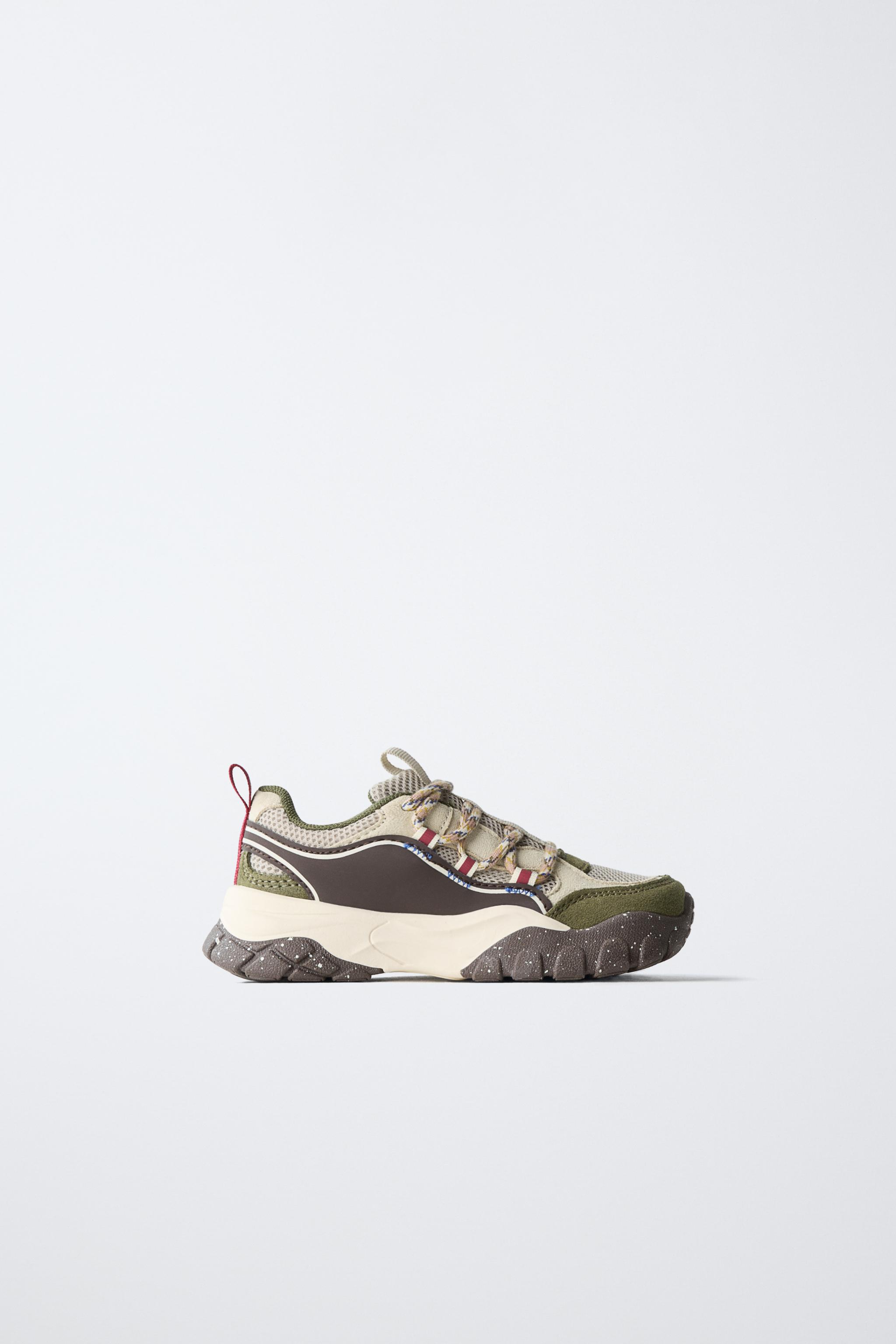 PIECED SNEAKERS