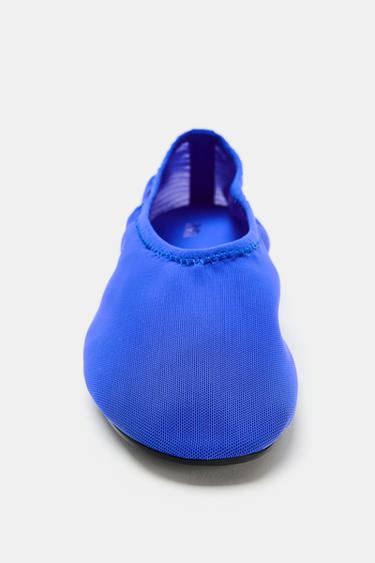 BALLERINES EN RÉSILLE - Bleu de Zara - Image 5