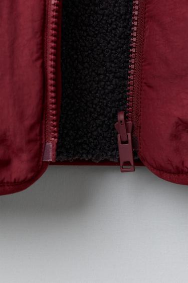 VESTE RÉVERSIBLE DÉPERLANTE EN MOUTON SYNTHÉTIQUE - Rouge foncé de Zara - Image 7