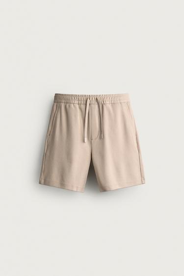 COMFORT TEXTURED BERMUDA SHORTS - Beige by Zara