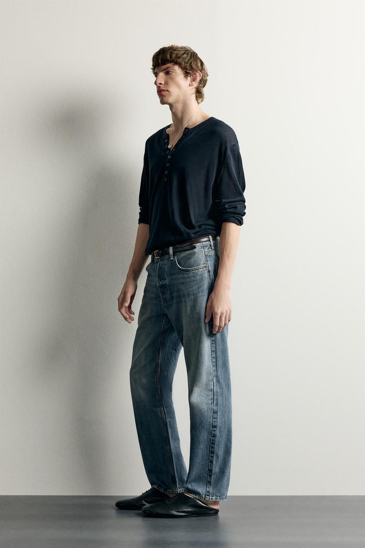 JEANS DE CORTE RECTO 4