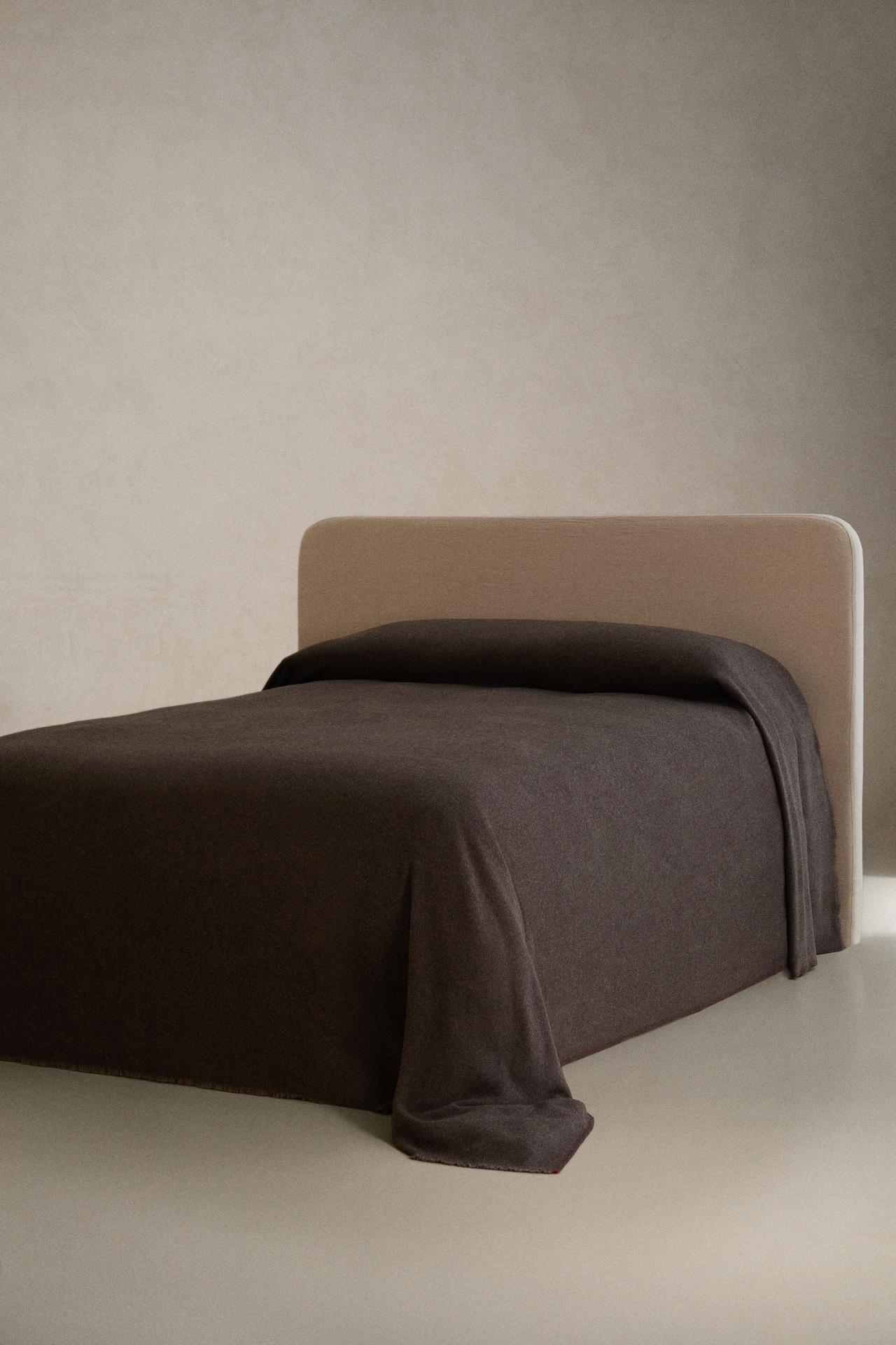 WOOL HERRINGBONE BEDSPREAD — Anthracite Gray
