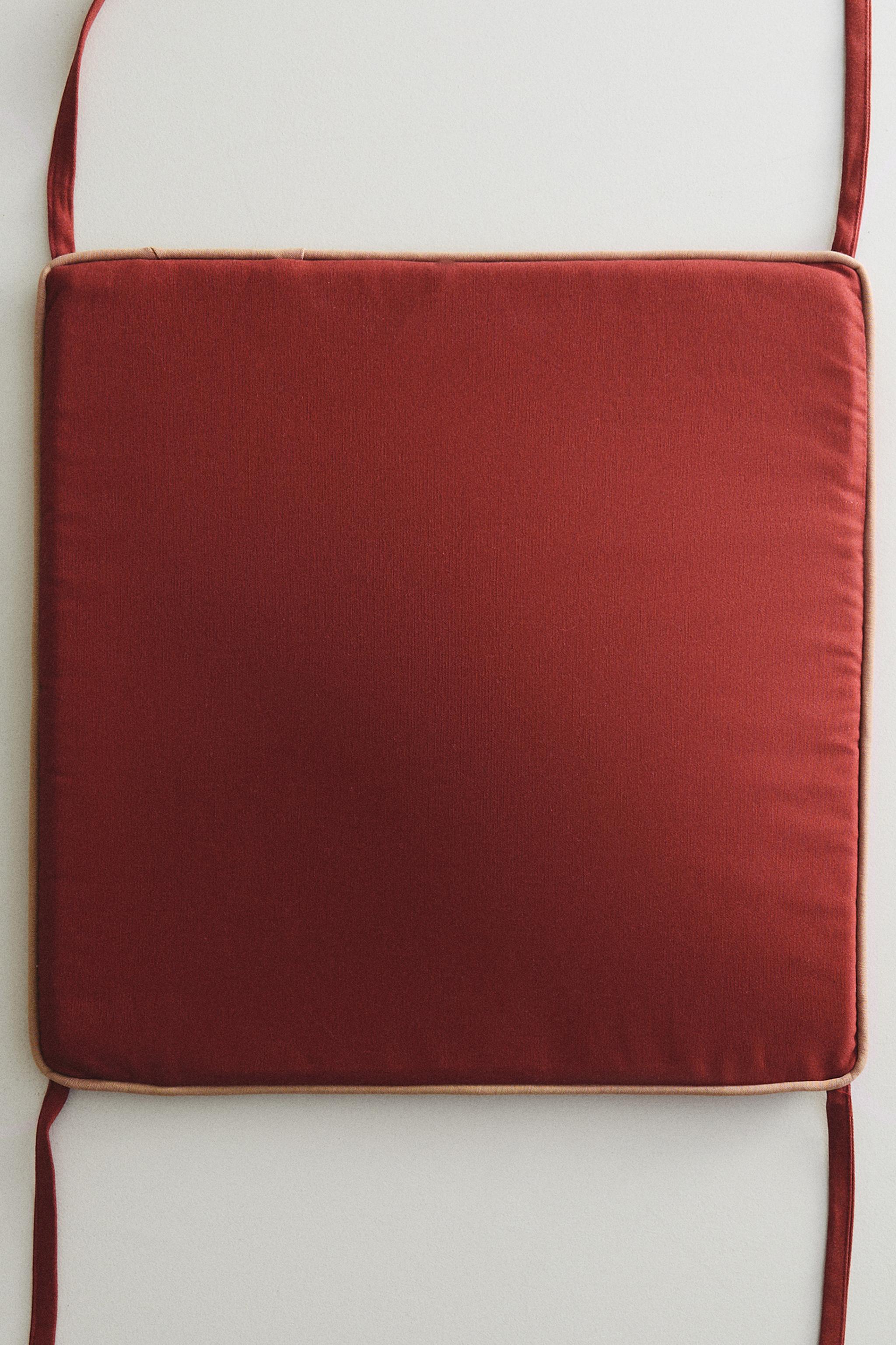 CONTRAST CHAIR BACK CUSHION — Reddish