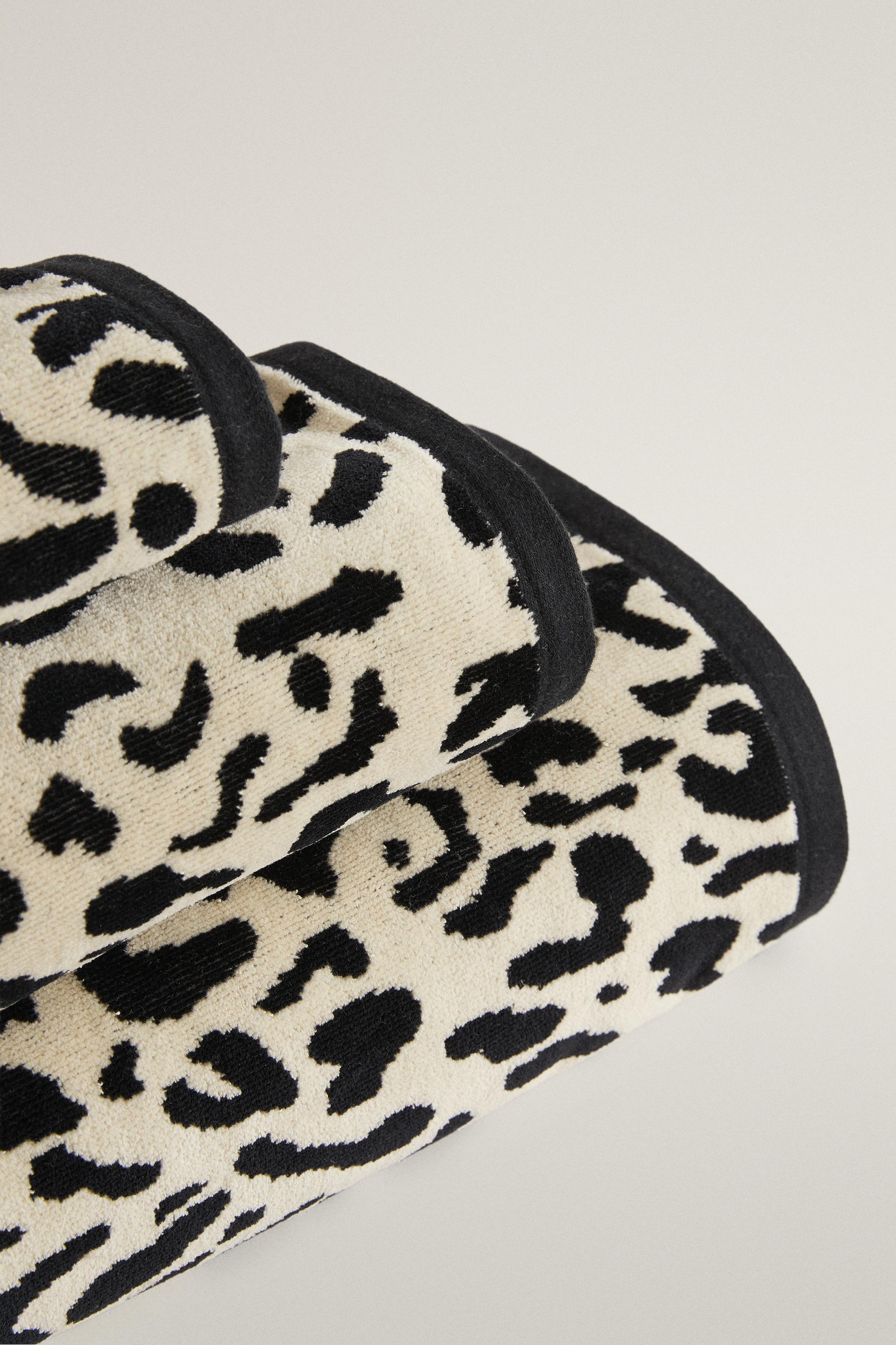 SERVIETTE DE BAIN VELOURS IMPRIMÉ ANIMAL