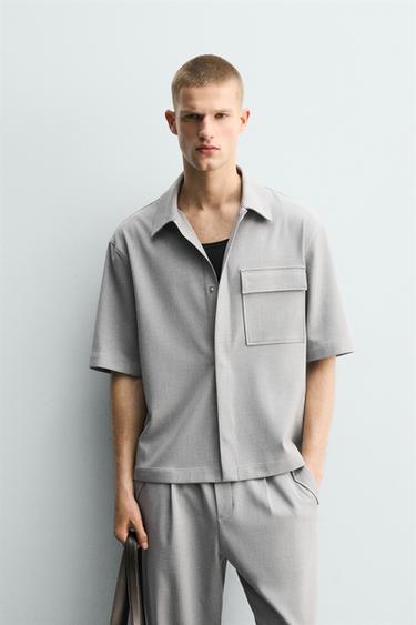 SOBRECAMISA RELAXED FIT BOLSILLO - Gris de Zara