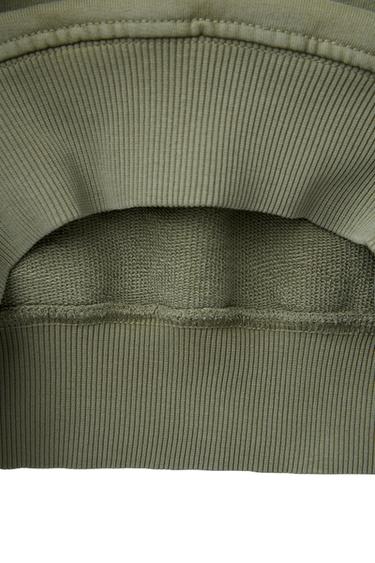 Zara LABEL TRIM HOODED SWEATSHIRT - Green