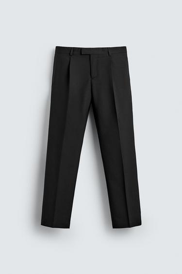 PANTALON REGULAR FIT À PLIS SMOKING - Noir de Zara