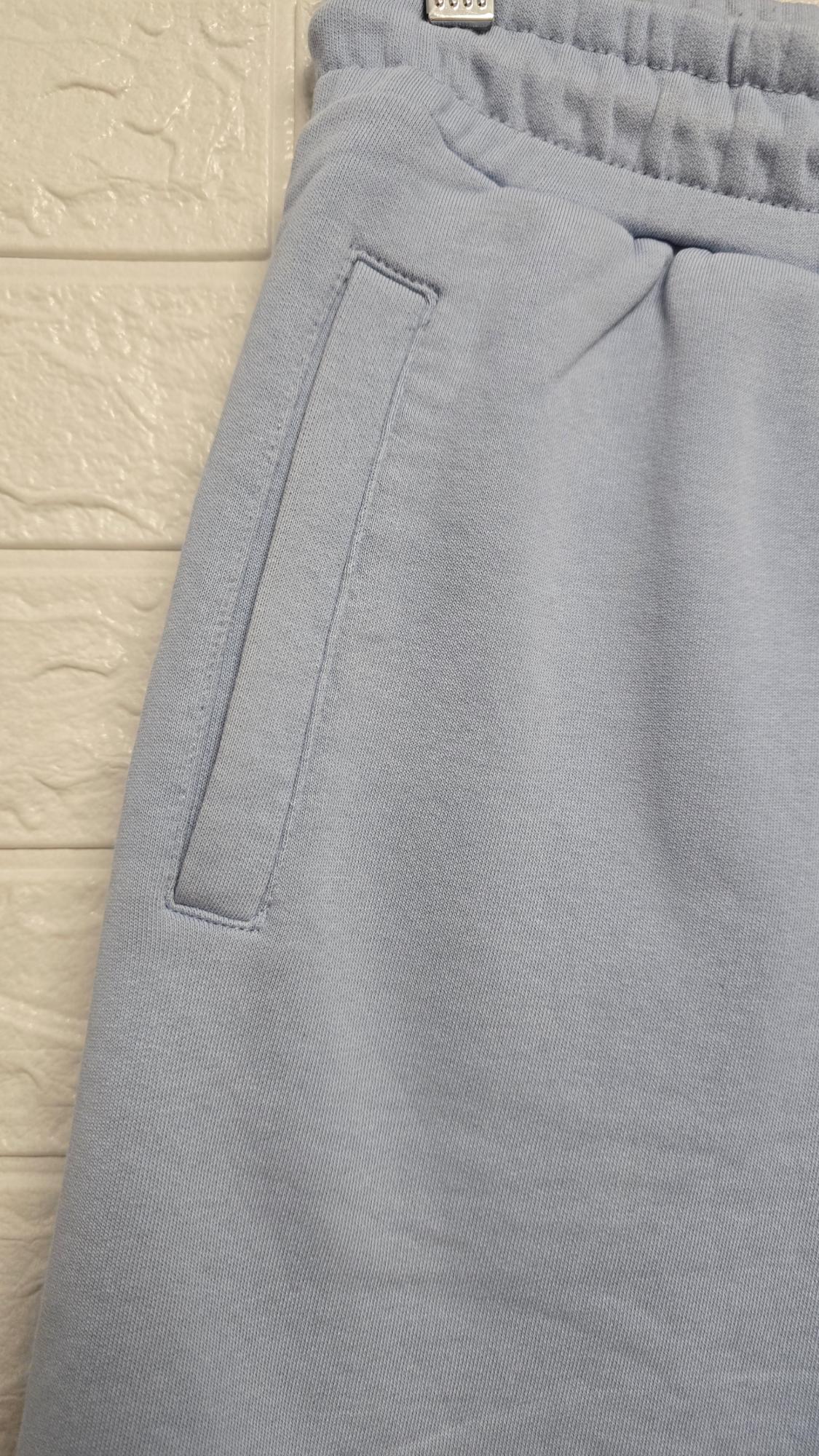 BASIC JOGGER BERMUDA SHORTS - Image 3