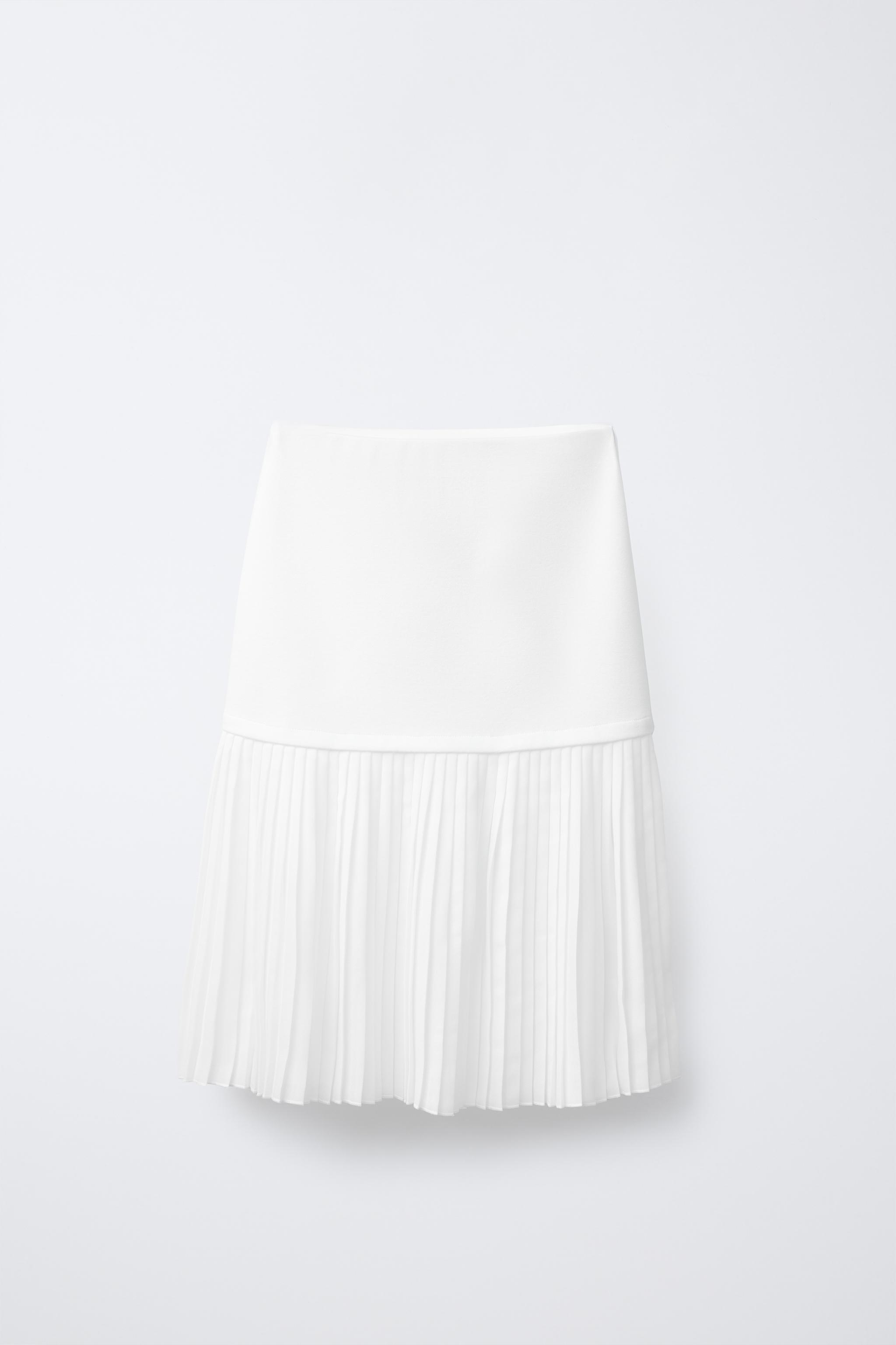 【ZARA】プリーツ ミディスカート オフホワイト | 3067/405/251 スペイン発送 ZARA プリーツミディスカート 上品カジュアル 新作