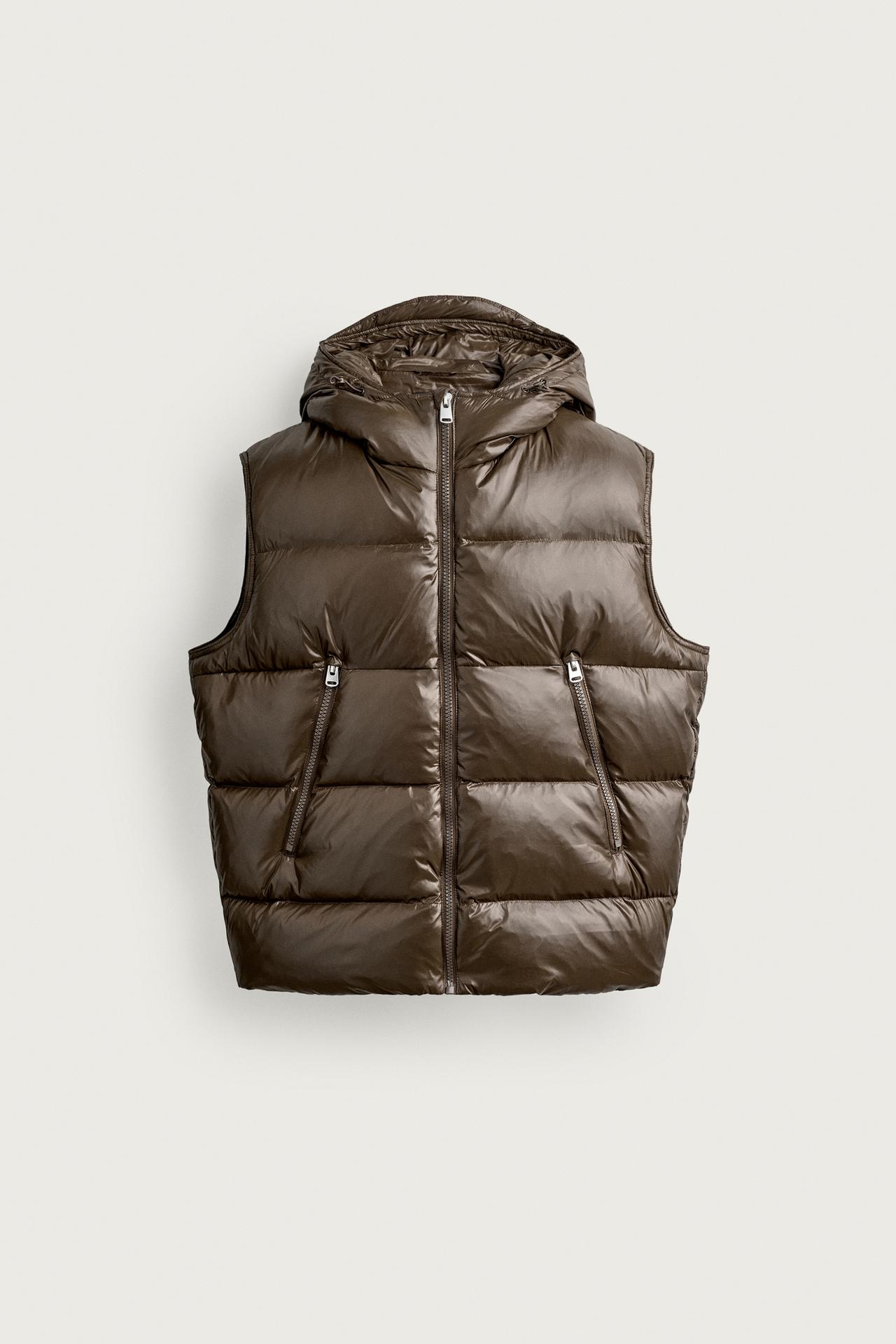 60% DOWN - 40% FEATHER WATER-REPELLENT GILET — Ochre