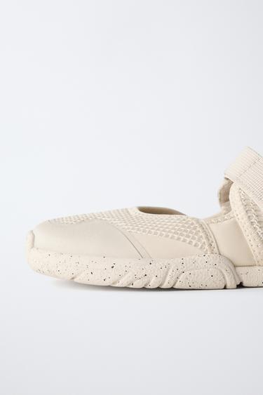 BALLERINES SPORT BAREFOOT - Blanc écru de Zara - Image 4