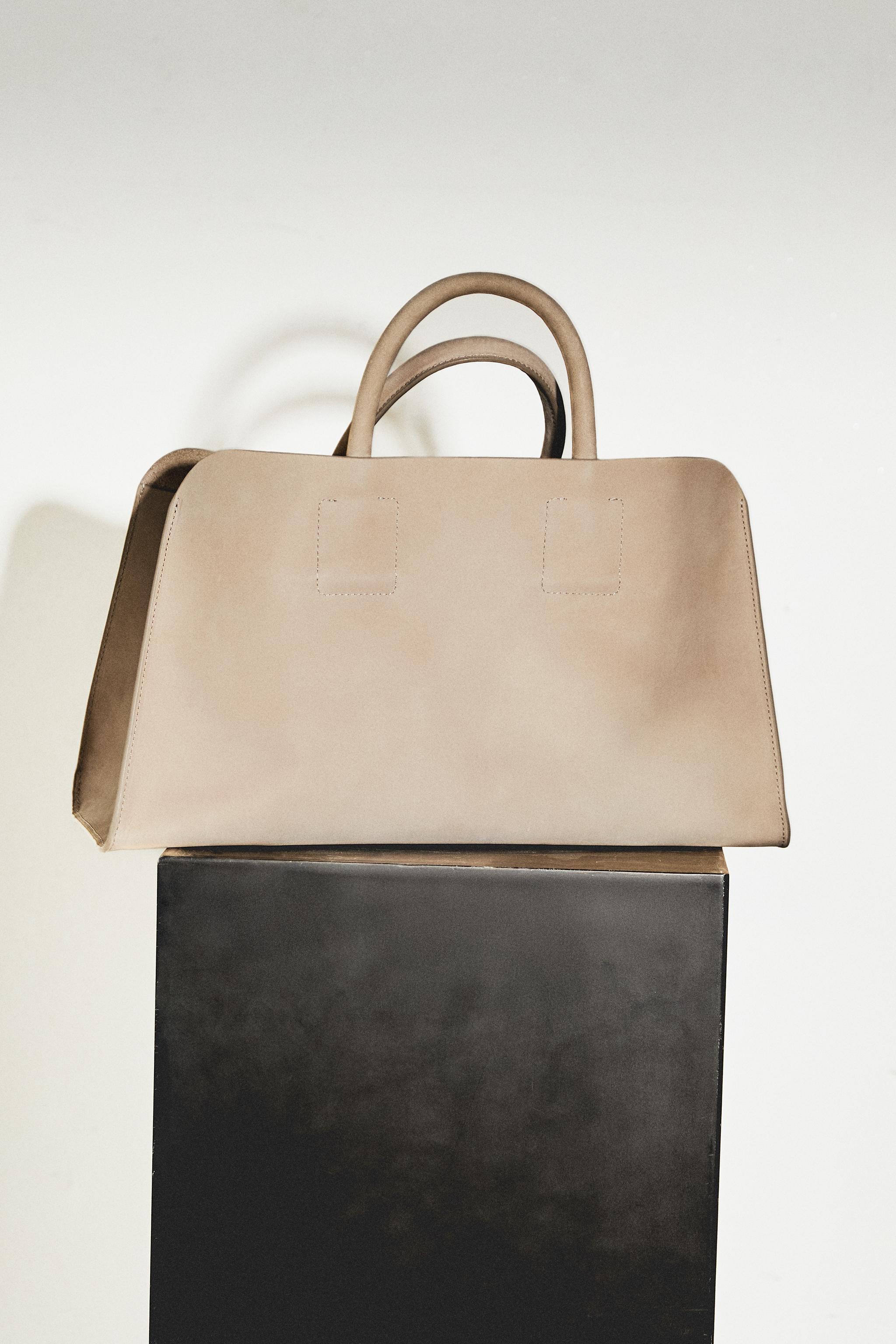 ミニ ヌバックレザー トートバッグ - エクリュ | ZARA Japan / 日本