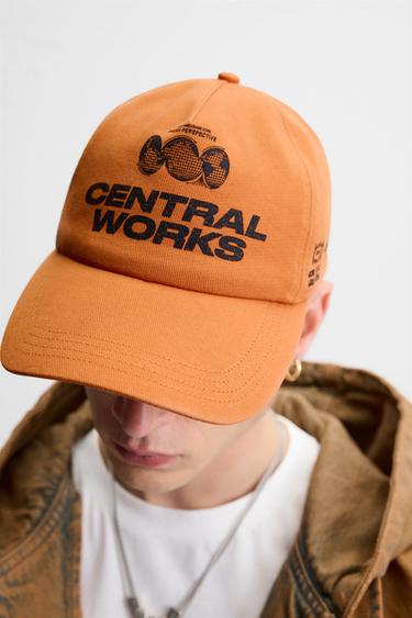 CASQUETTE À IMPRIMÉ EN CONTRASTE - Orange de Zara - Image 2