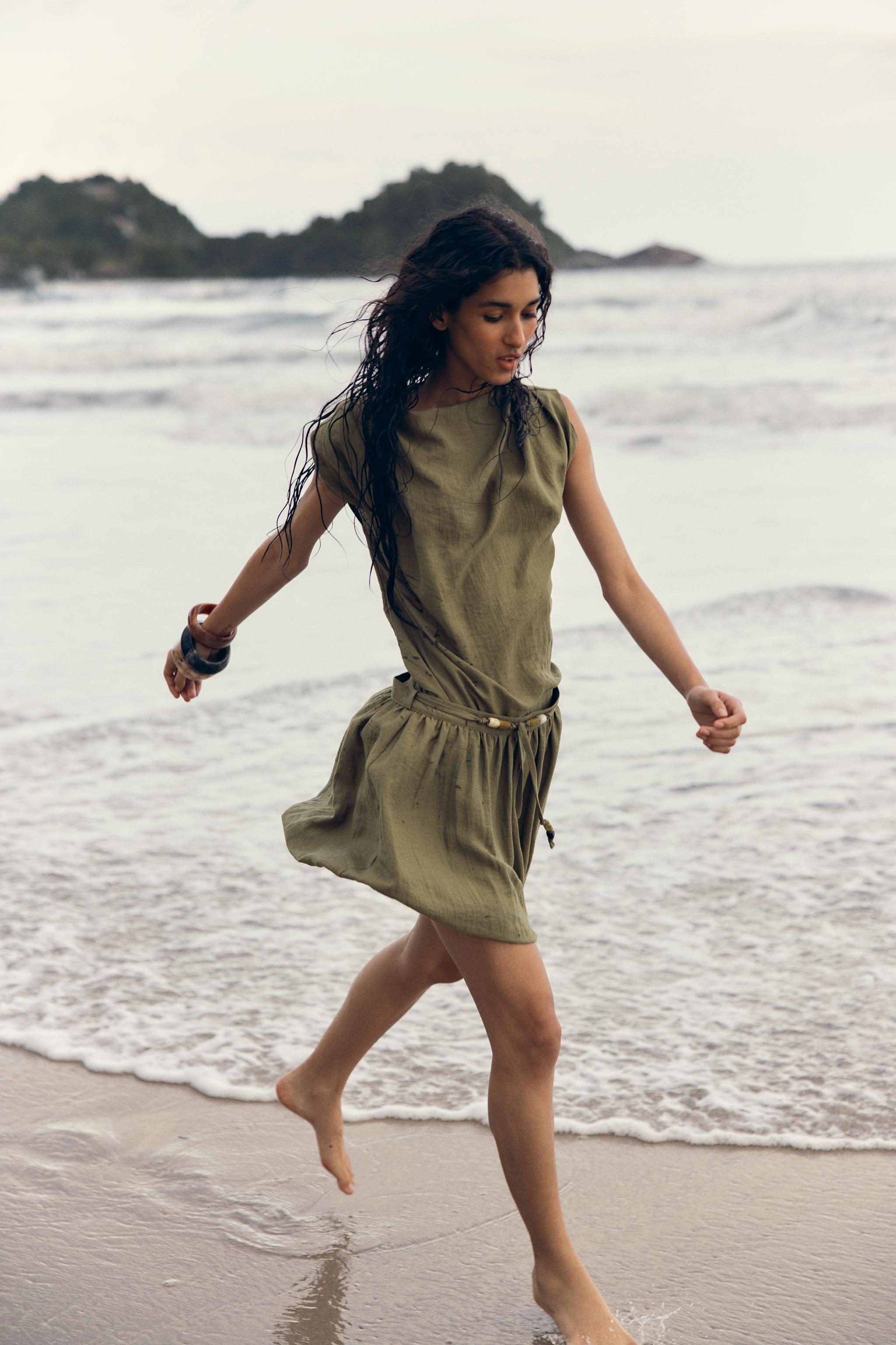 ノースリーブブラウス - ダークカーキ | ZARA Japan / 日本