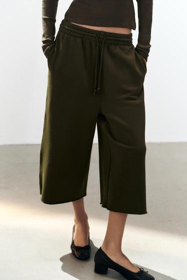 LONG FLEECE BERMUDA SHORTS — Khaki 2
