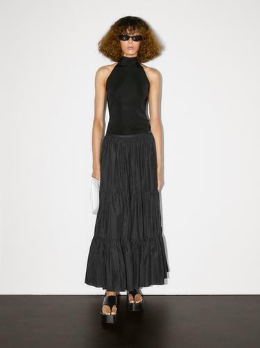 Jupe longue évasée froncée - Noir de Zara