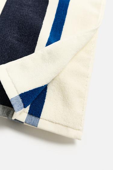 STRIPED BEACH TOWEL - striped by Zara - Image 2