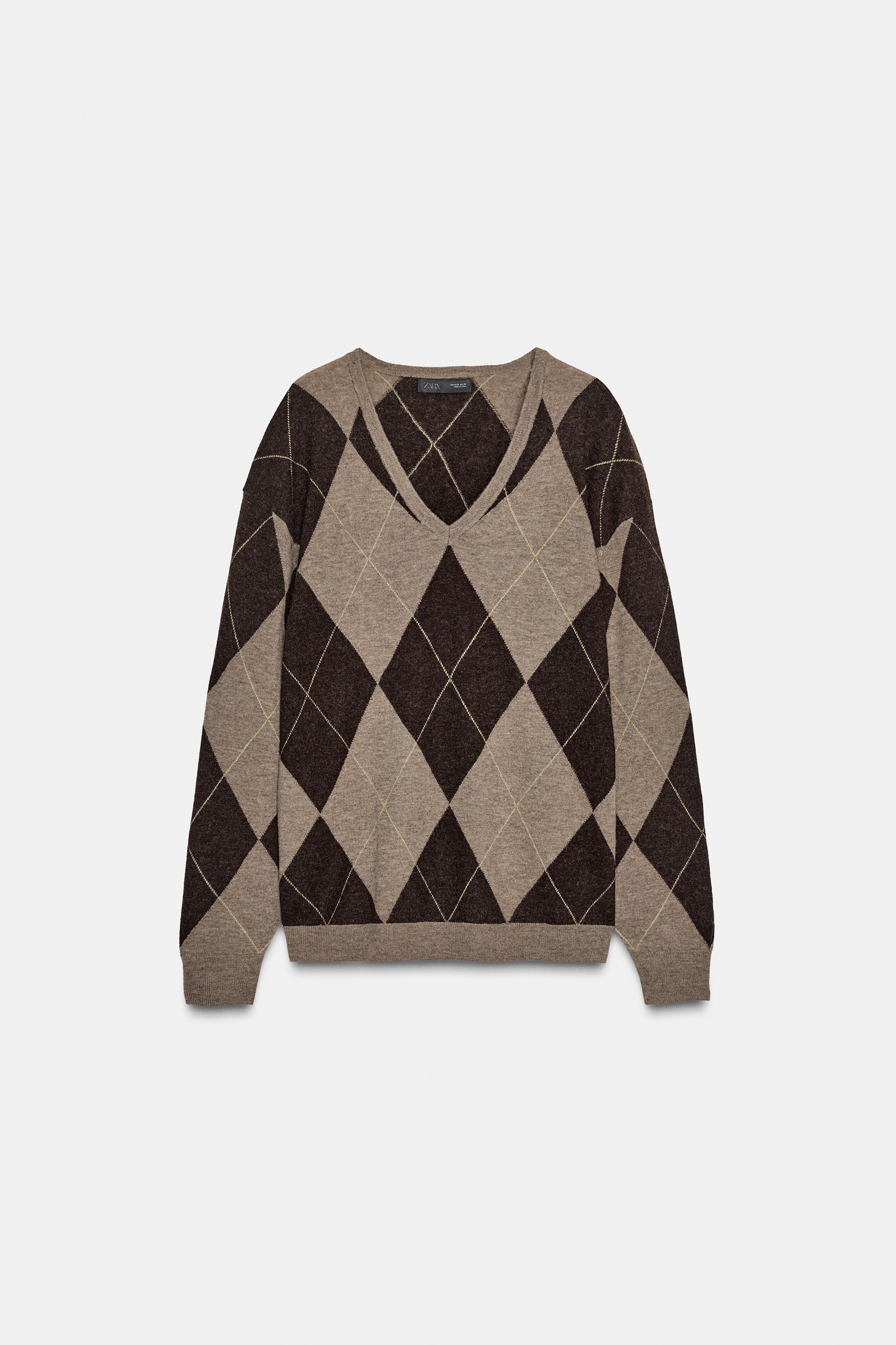 100% WOOL DIAMOND JUMPER
