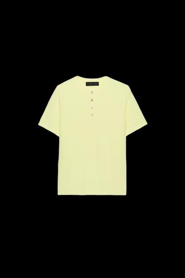 TOP PUNTO BOTONES - Amarillo claro de Zara - Imagen 0