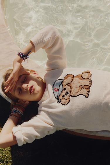 DOG PRINT KNIT JUMPER - Ecru by Zara