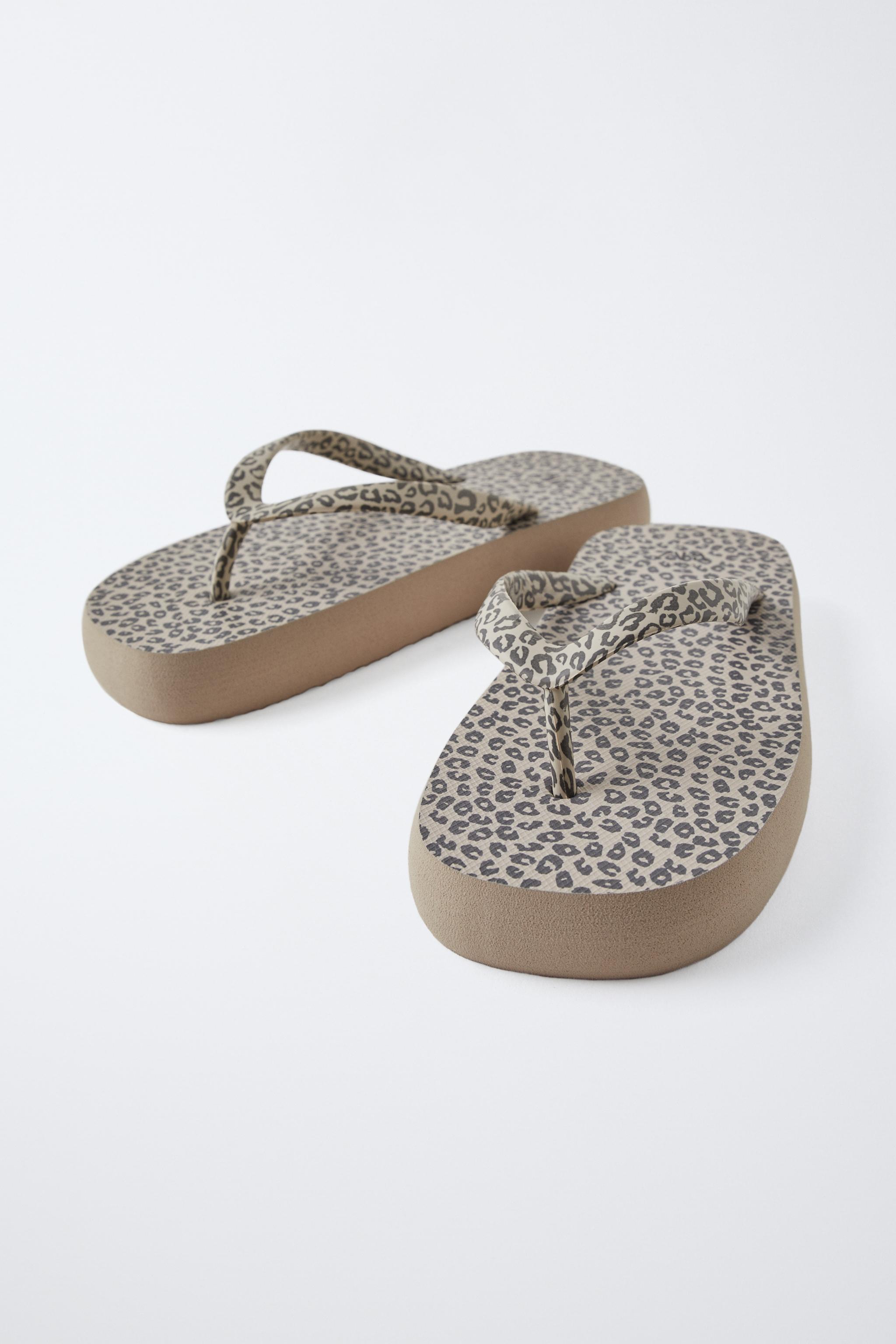 【ALDO】エレガント☆チェーン・レオパード柄☆ビーチサンダル アニマル柄ビーチサンダル - エクリュ | ZARA Japan / 日本