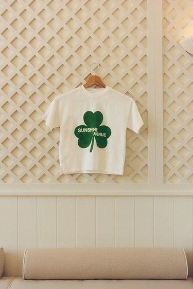 CAMISETA TRÉBOL HÔTEL MAGIQUE © X ZARA - Blanco roto de Zara