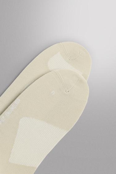 2-PACK TECHNICAL TRAINING SOCKS — Mid-ecru 2