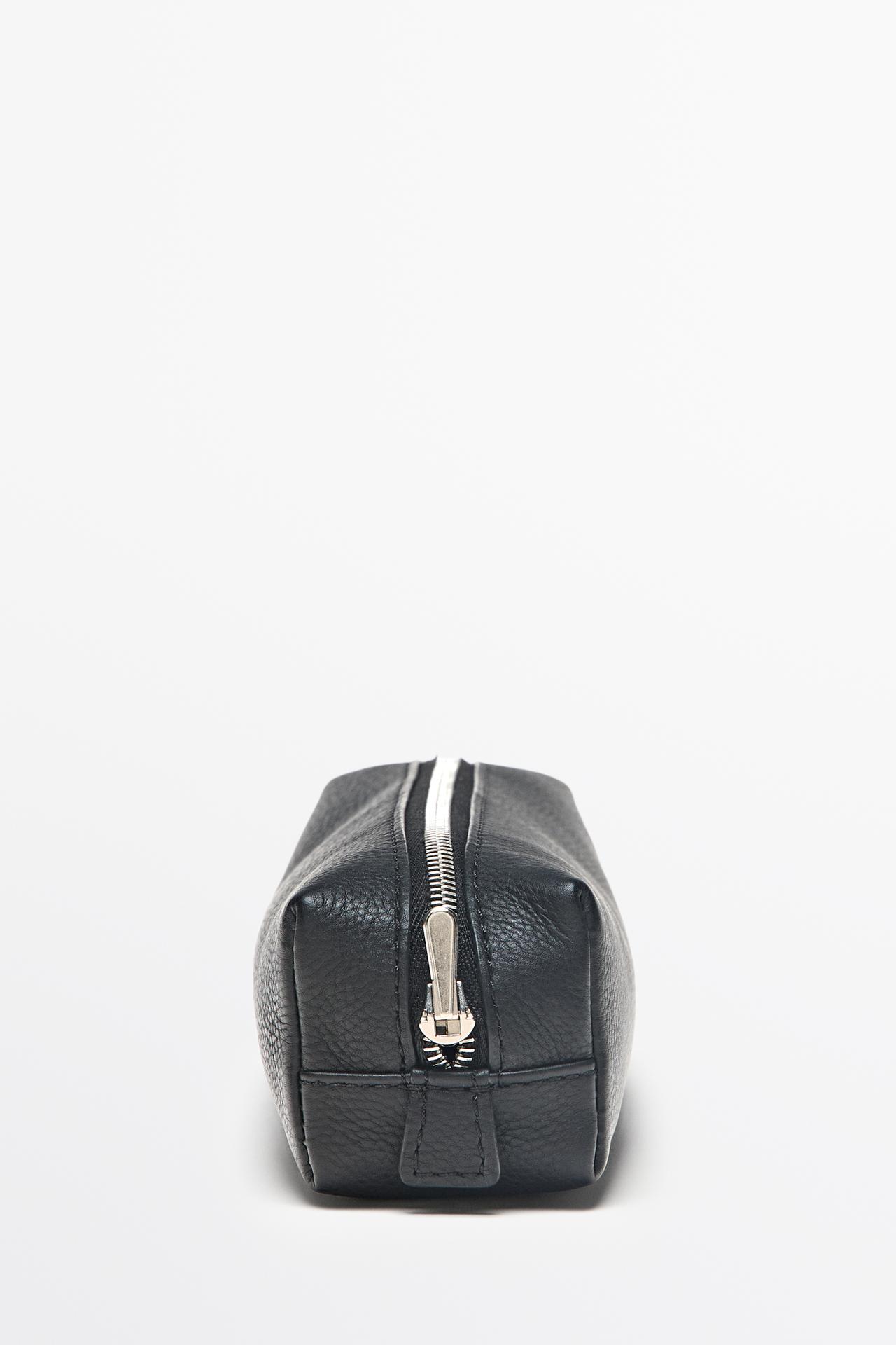 Nappa leather zip pouch — Black