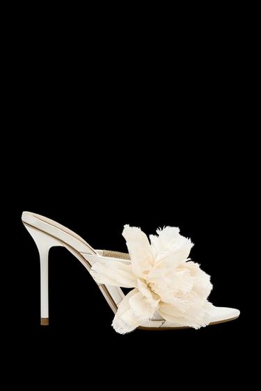 FLOWER SANDALS - LIMITED EDITION - Ecru by Zara - Image 0