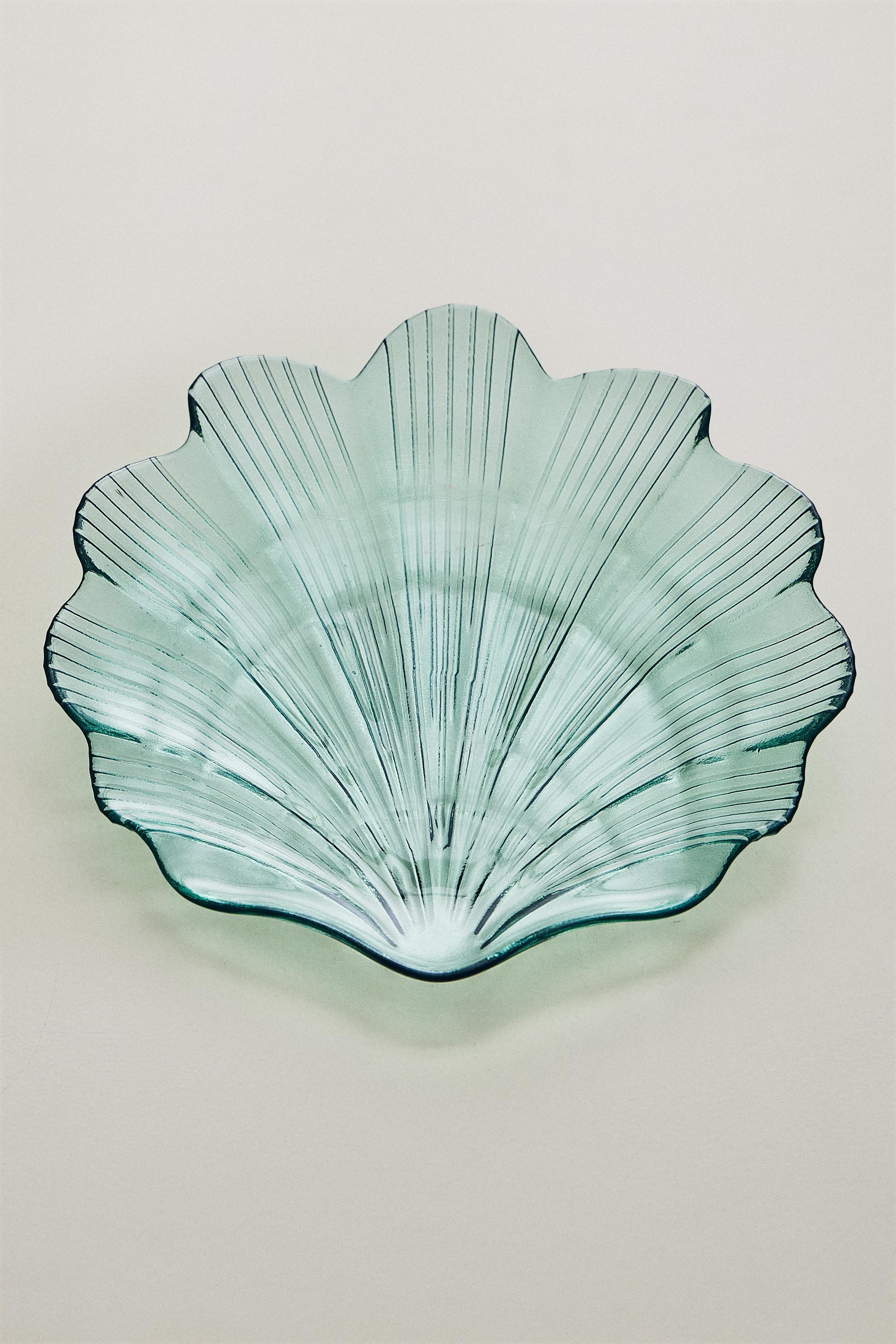 WAVY SHELL GLASS SERVING DISH — Blue / Green