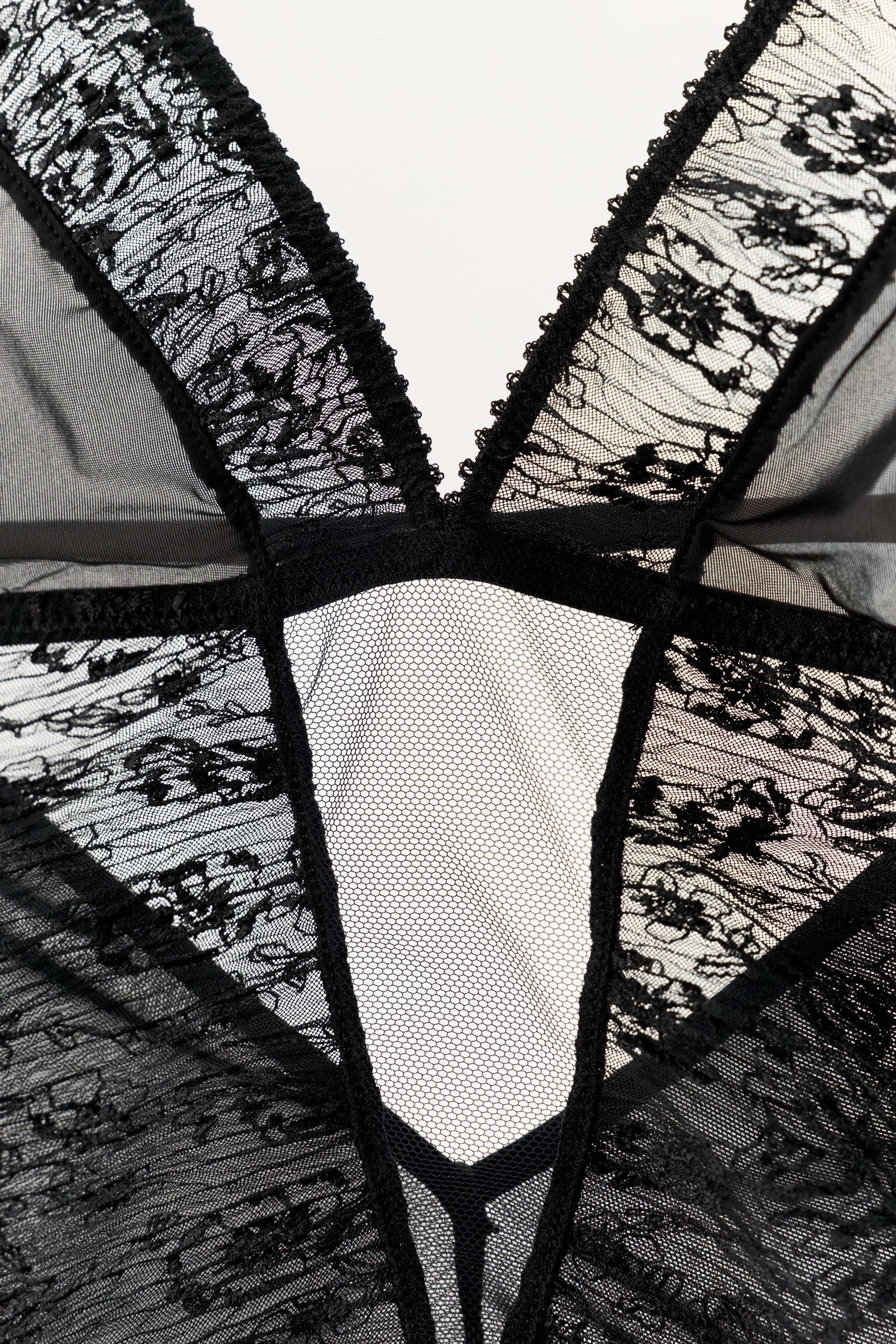 PLEATED LACE BODYSUIT WITH FLORAL EMBROIDERY