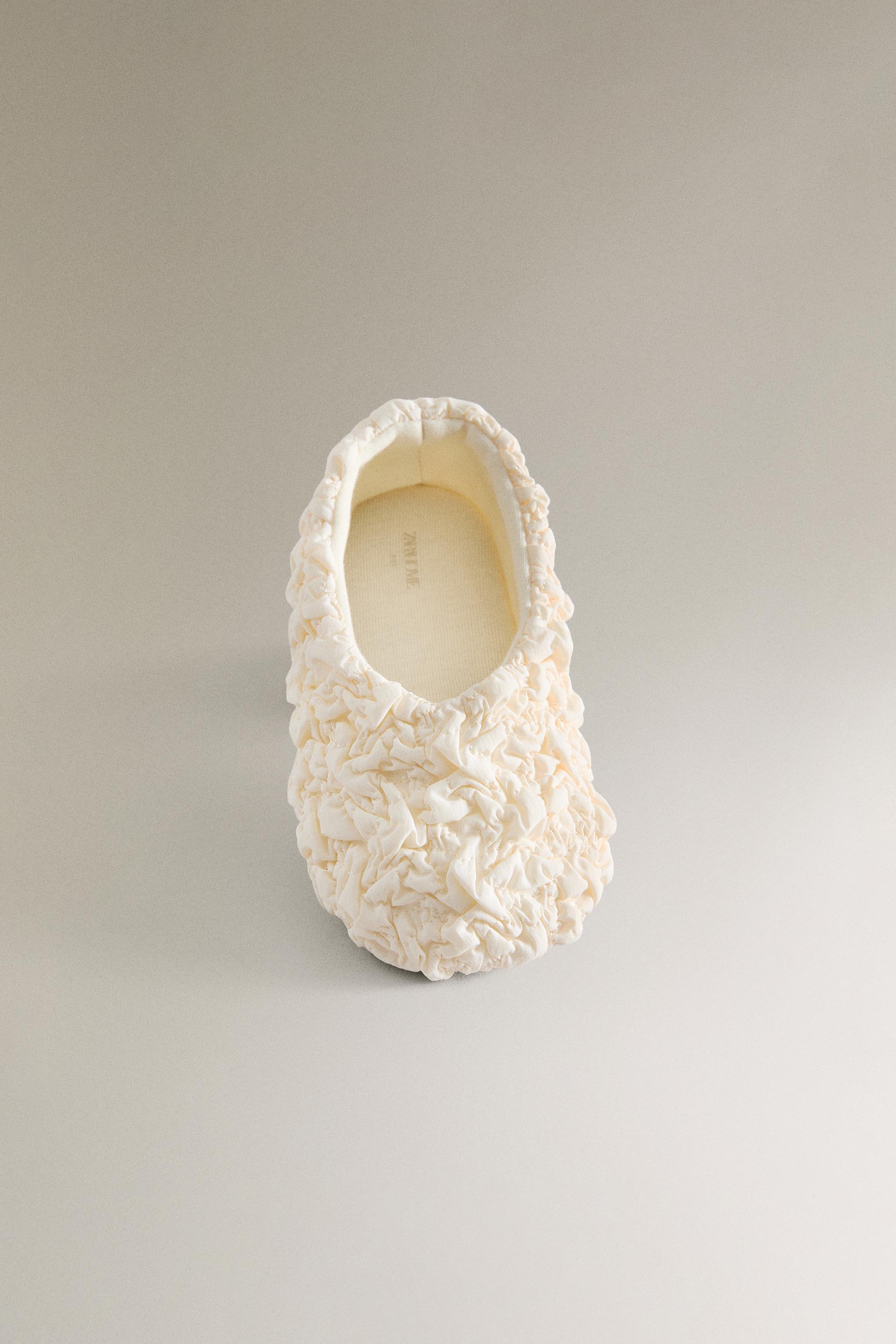CHILDREN'S TEXTURED BALLET FLATS