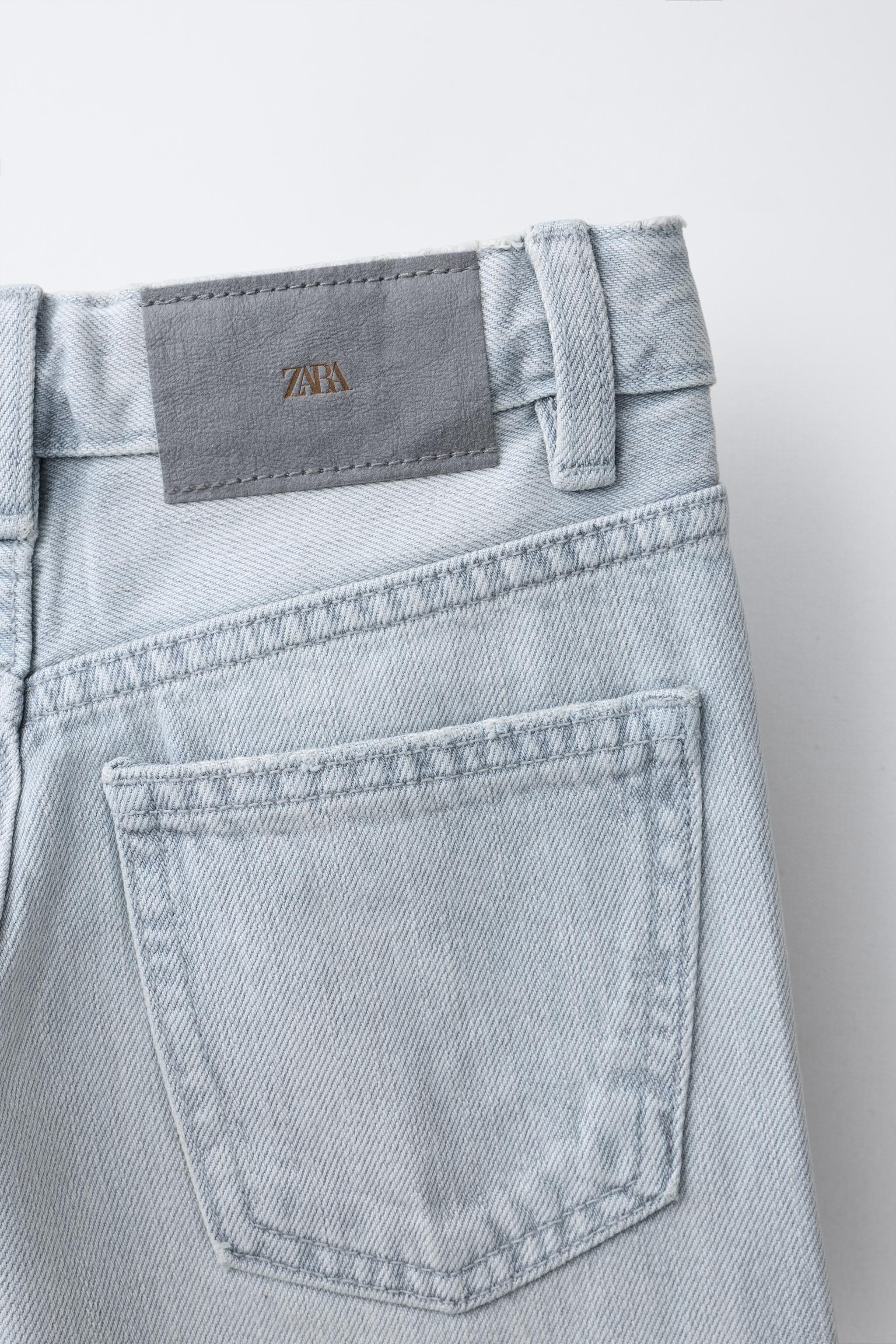 WIDE LEG JEANS WITH STUDS