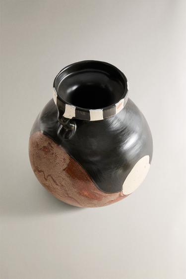 VASE GRÈS PEINT - Marron / Écru de Zara - Image 1