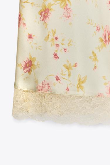 ROBE COURTE SATINÉE À FLEURS - Cave de Zara - Image 8