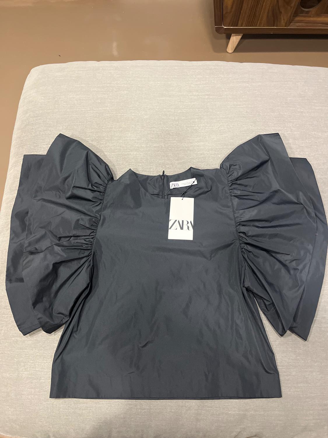 TOP WITH FULL SLEEVES - Image 8