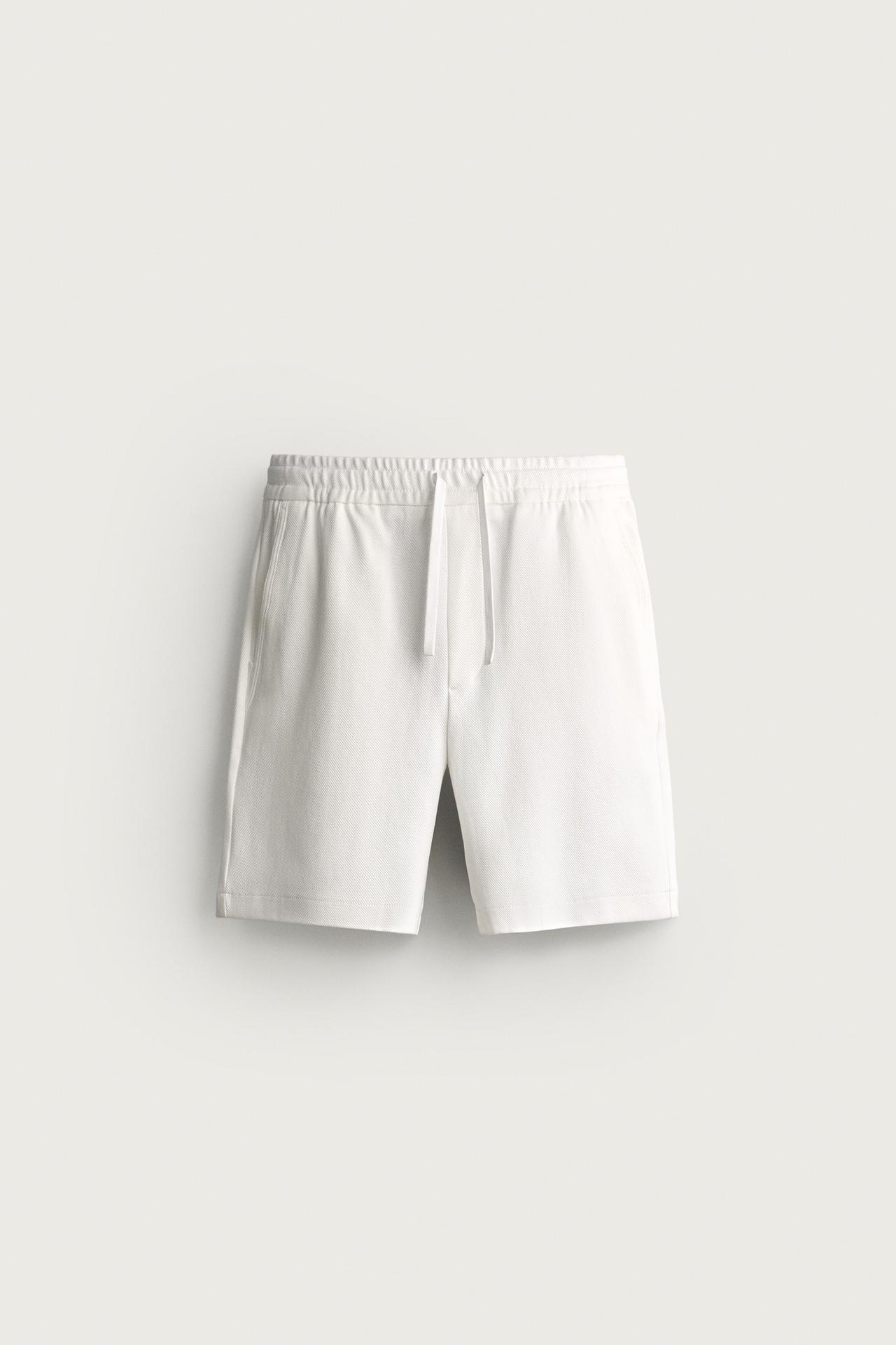 COMFORT REGULAR FIT SHORTS — Oyster-white