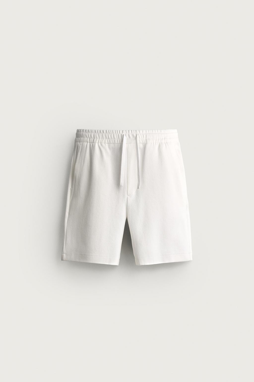 COMFORT REGULAR FIT BERMUDA SHORTS
