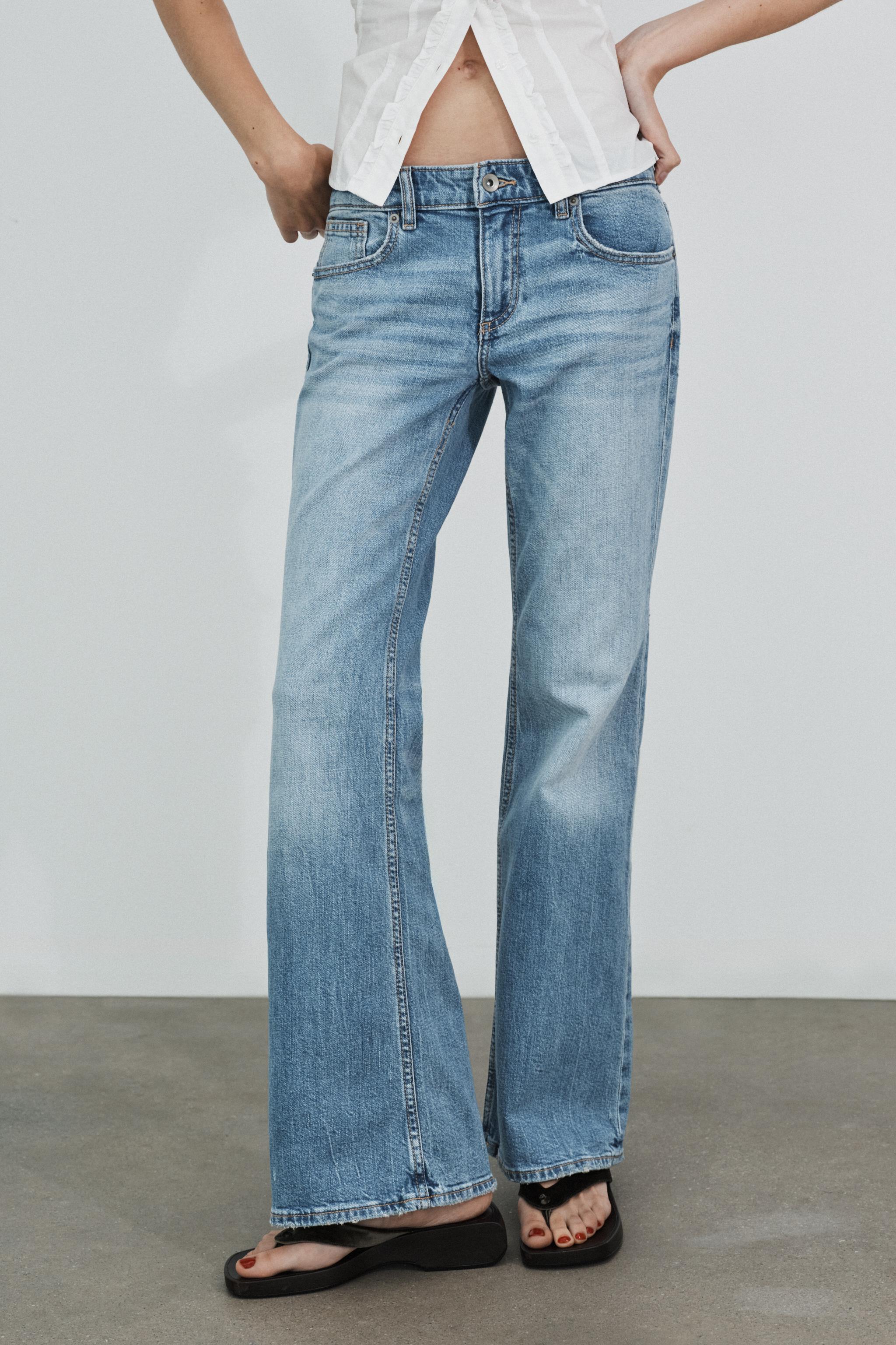 TRF LOW RISE BOOTCUT JEANS