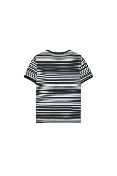 T-SHIRT MIT ZA-STREIFEN - Blau von Zara