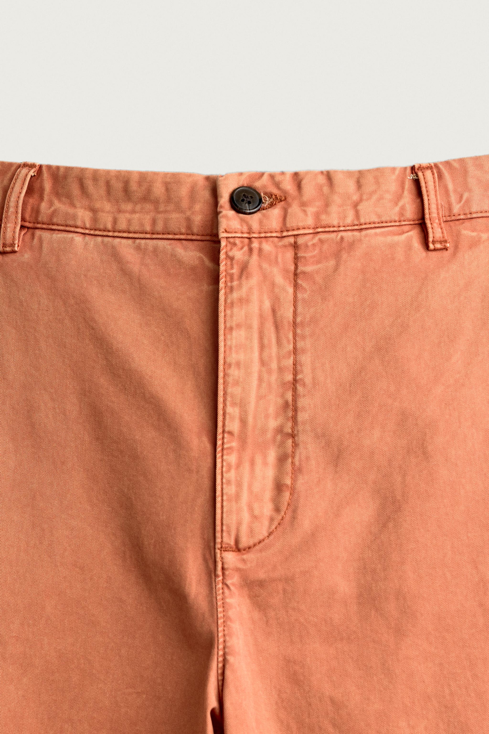 PANTALON CHINO STRAIGHT FIT LAVADO