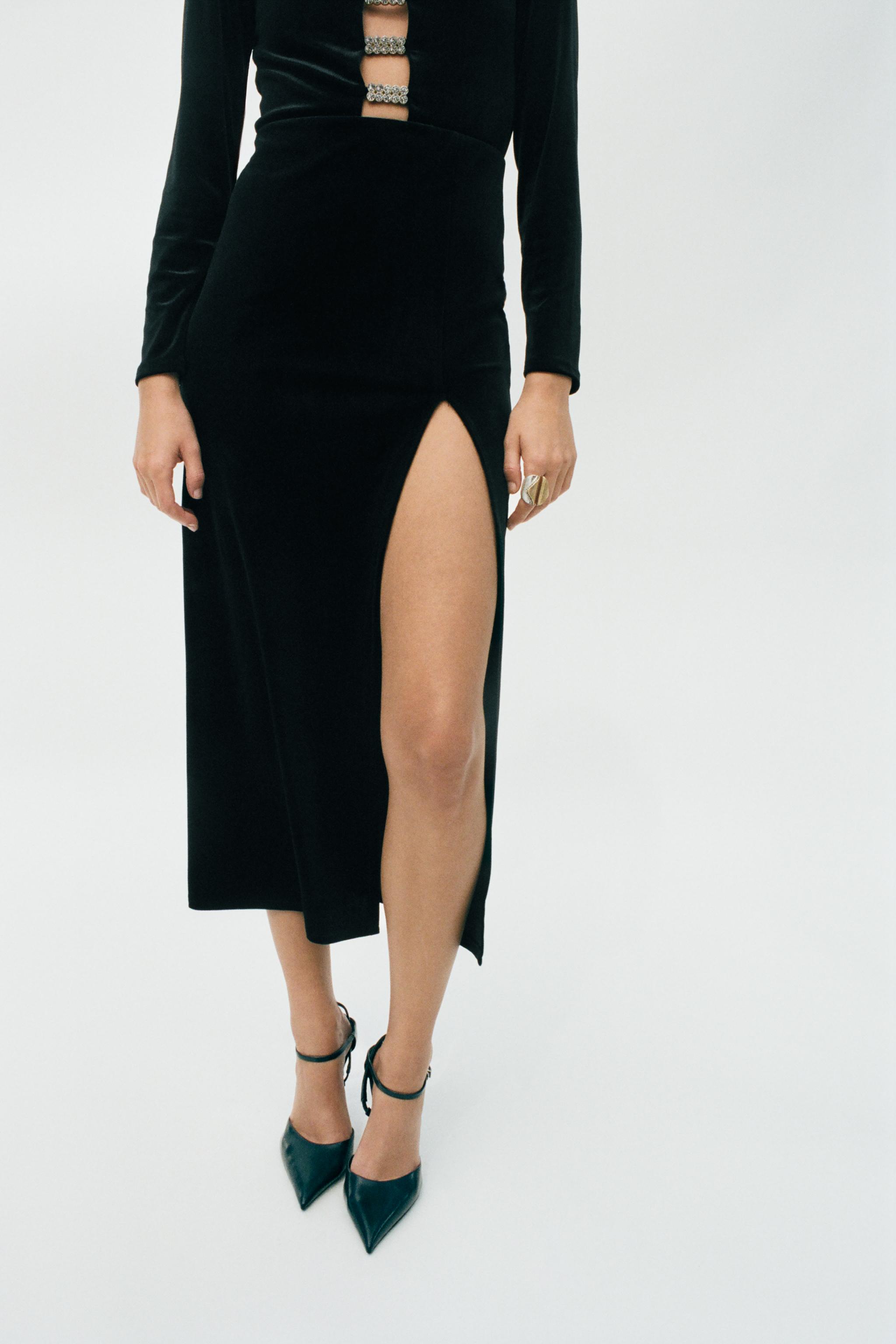 SHINY VELVET APPLIQUÉ MIDI DRESS