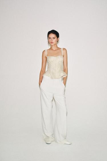 TOP CORSETERO ENCAJE ZW COLLECTION - Crudo de Zara