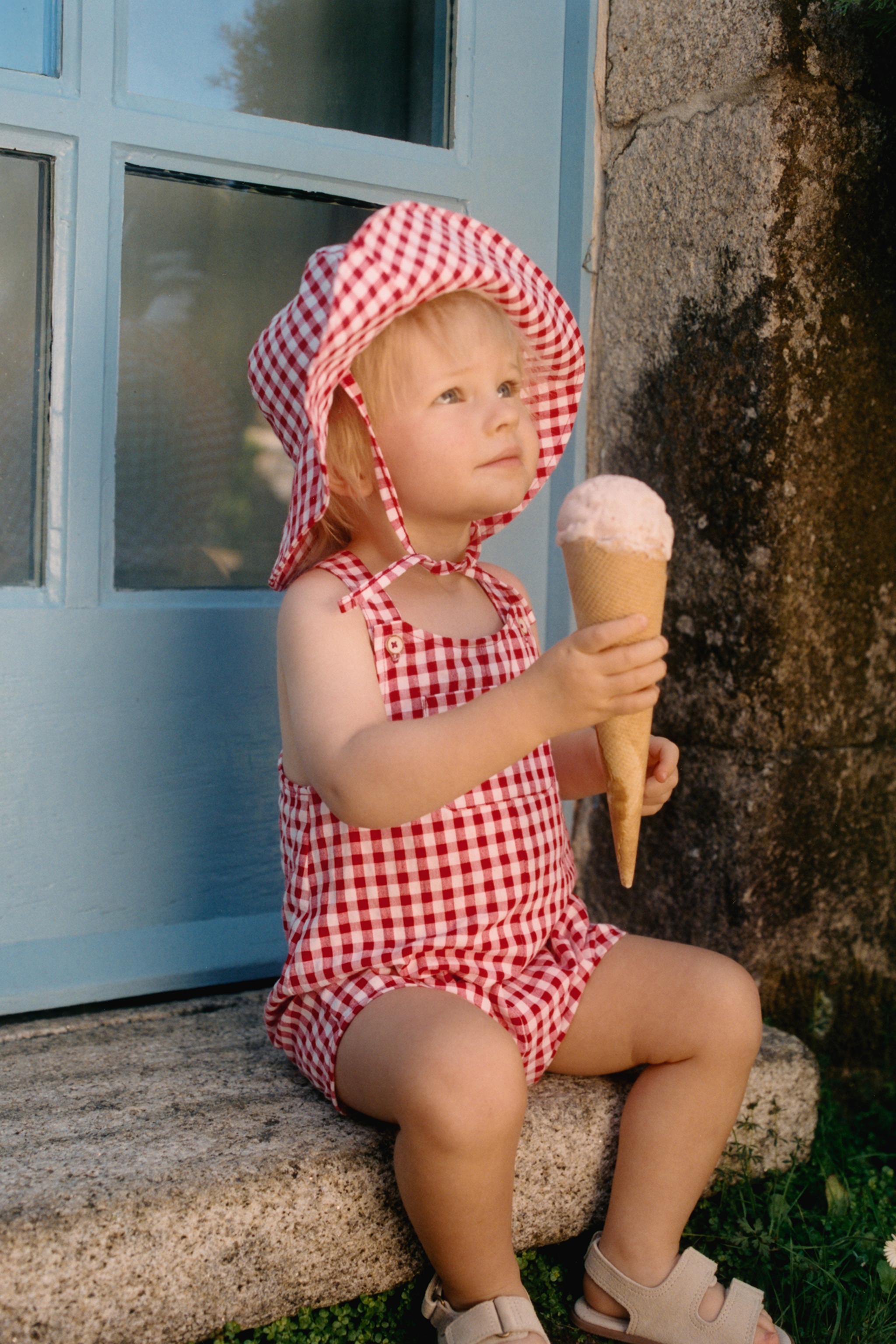 GINGHAM BUCKET HAT