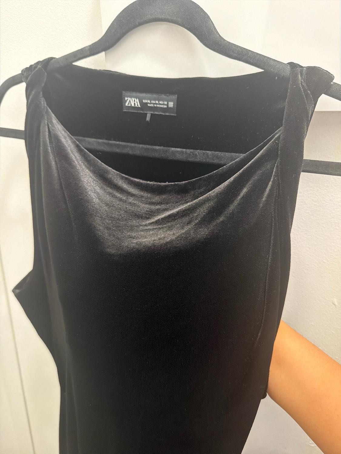 VELVET MIDI DRESS - Image 3