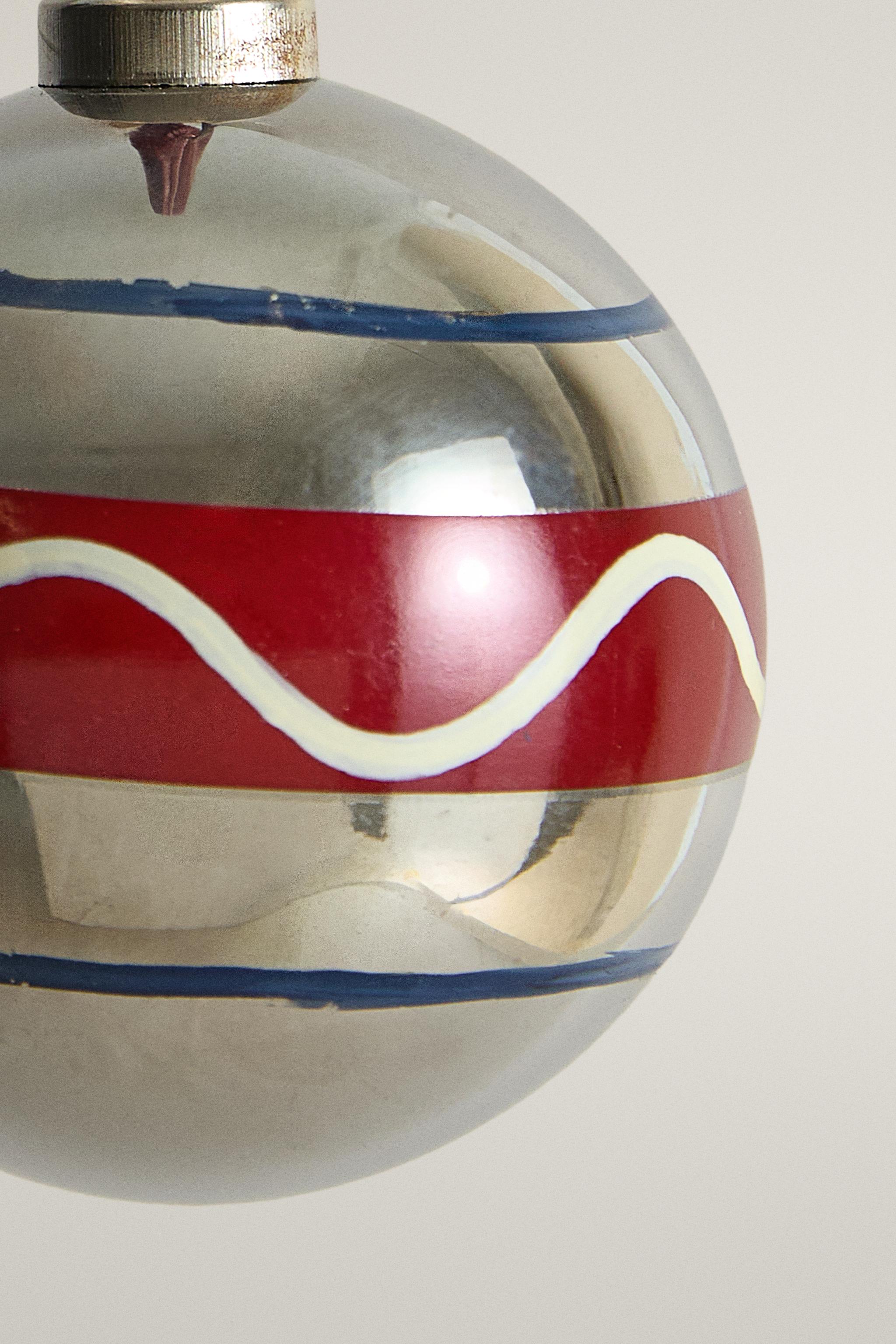 STRIPED CHRISTMAS BALL TREE DECORATION