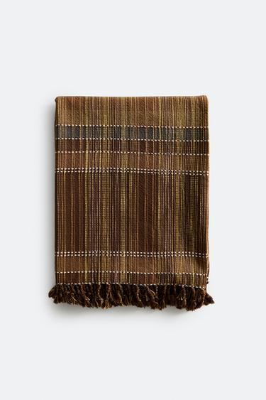 STRIPED COTTON THROW WITH FRINGING - striped by Zara