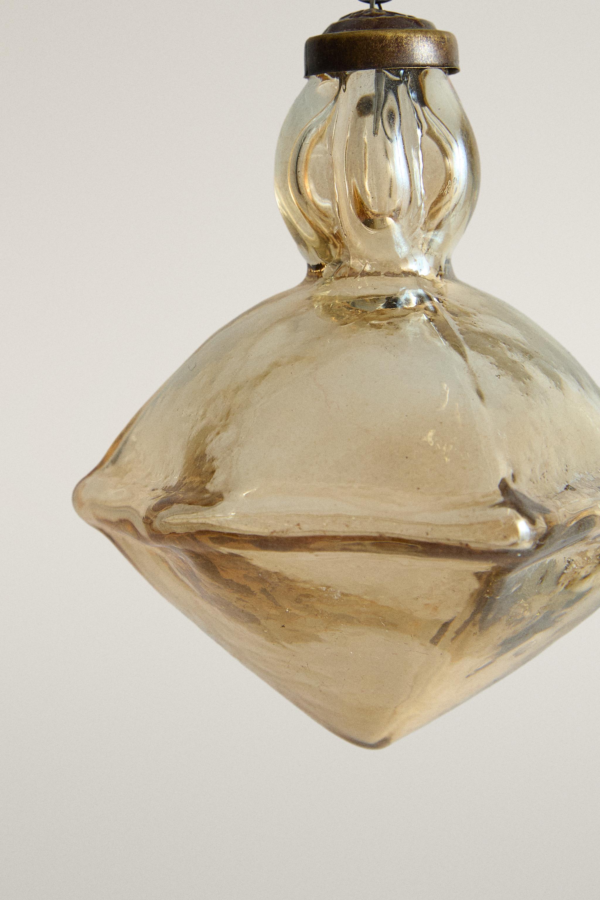 GLASS CHRISTMAS TREE DECORATION