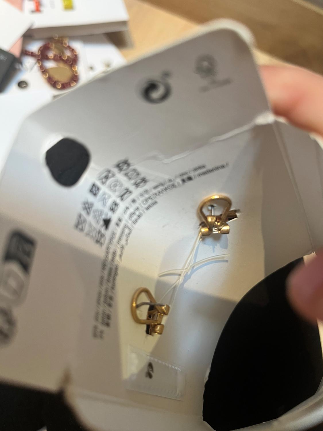 PACK OF EARRINGS - Image 3