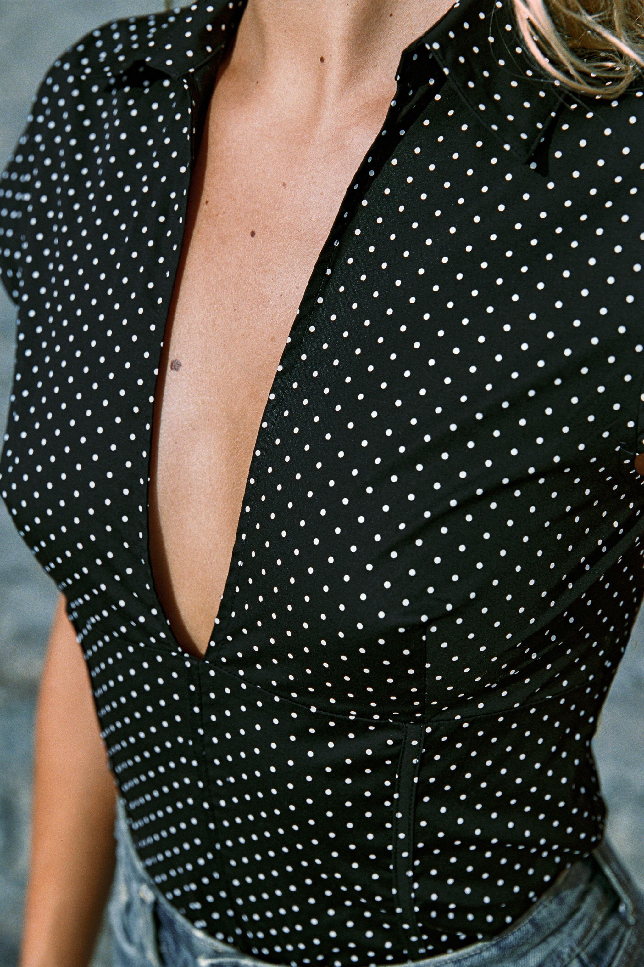 POLKA DOT CORSET-STYLE POPLIN SHIRT — Black / White